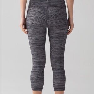Lululemon Wunder Under Cropped leggings